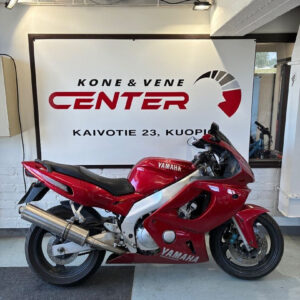 Yamaha YZF vm. 2000 JR-685