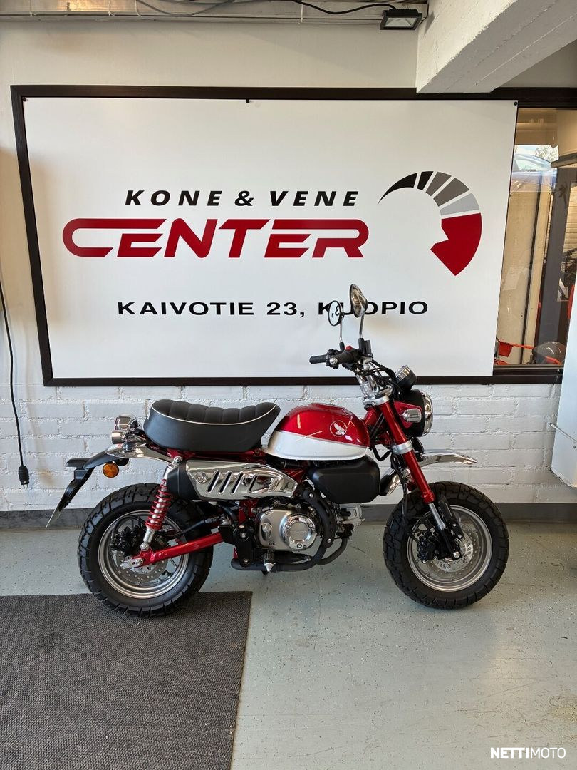 Honda Monkey vm. 2019 10-LIV