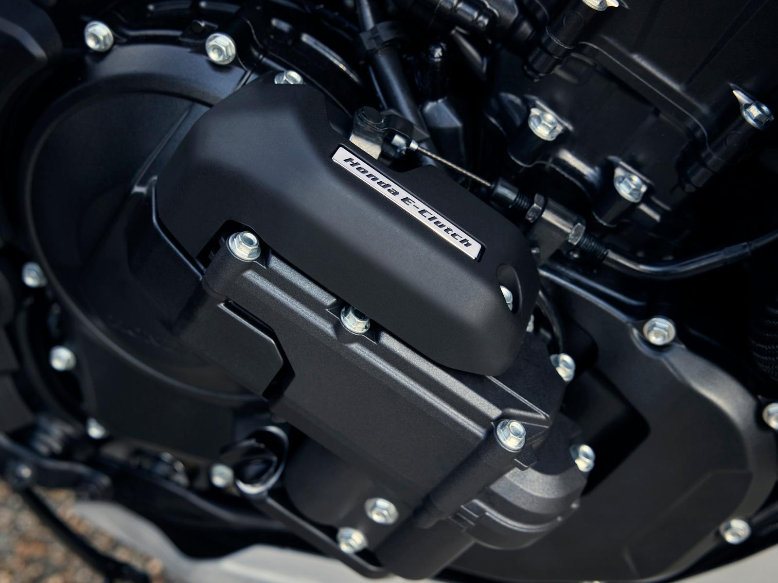 Honda XL750 Transalp E-Clutch - Image 2