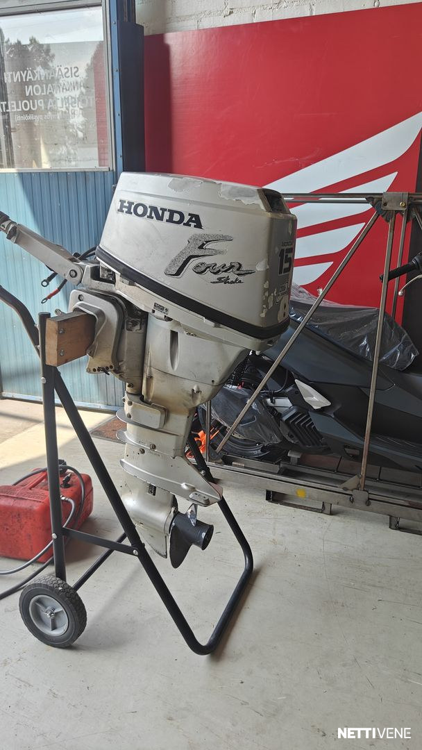 Honda BF15