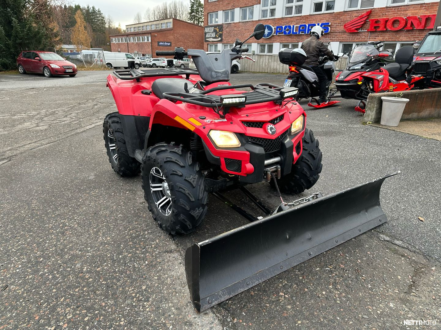 Can-Am Outlander vm. 2011