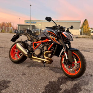 KTM 1290 vm. 2023 75-GLB